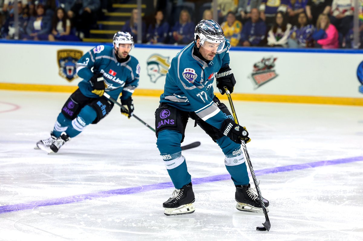 BelfastGiants's tweet image. End of 1st period: Stena Line Belfast Giants 0-1 Cardiff Devils

📷 @snappercherry 

#WeAreGiants #Giants25