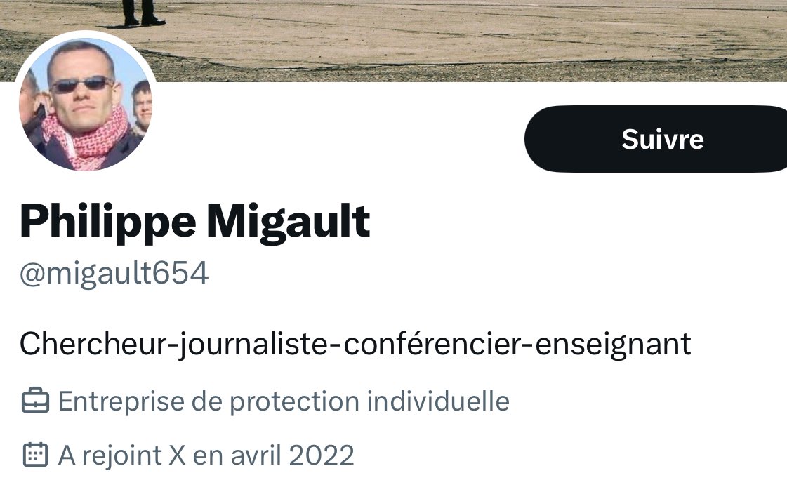 ObjectifDefonce's tweet photo. « Chercheur-journaliste-conférencier-enseignant » alors que « collabo » est à la fois plus court et plus honnête. https://t.co/HFQTZFhrBp