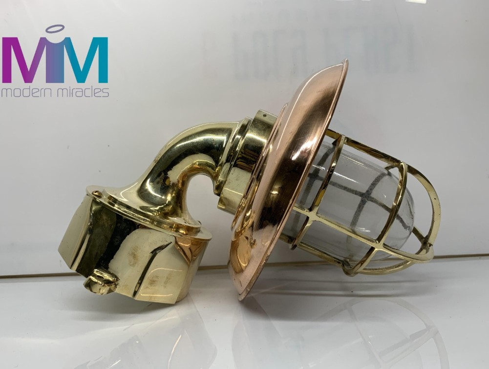 antiqueavenue24's tweet image. Upgrade your exterior just in time for Cinco de Mayo! This set of 3 weatherproof brass wall lights with copper shades and junction boxes ebay.com/itm/4052194206…
#CincoDeMayoDecor #OutdoorLighting #BrassAndCopper #WeatherproofLights #ExteriorStyle  #travel  #newyork #art #trending