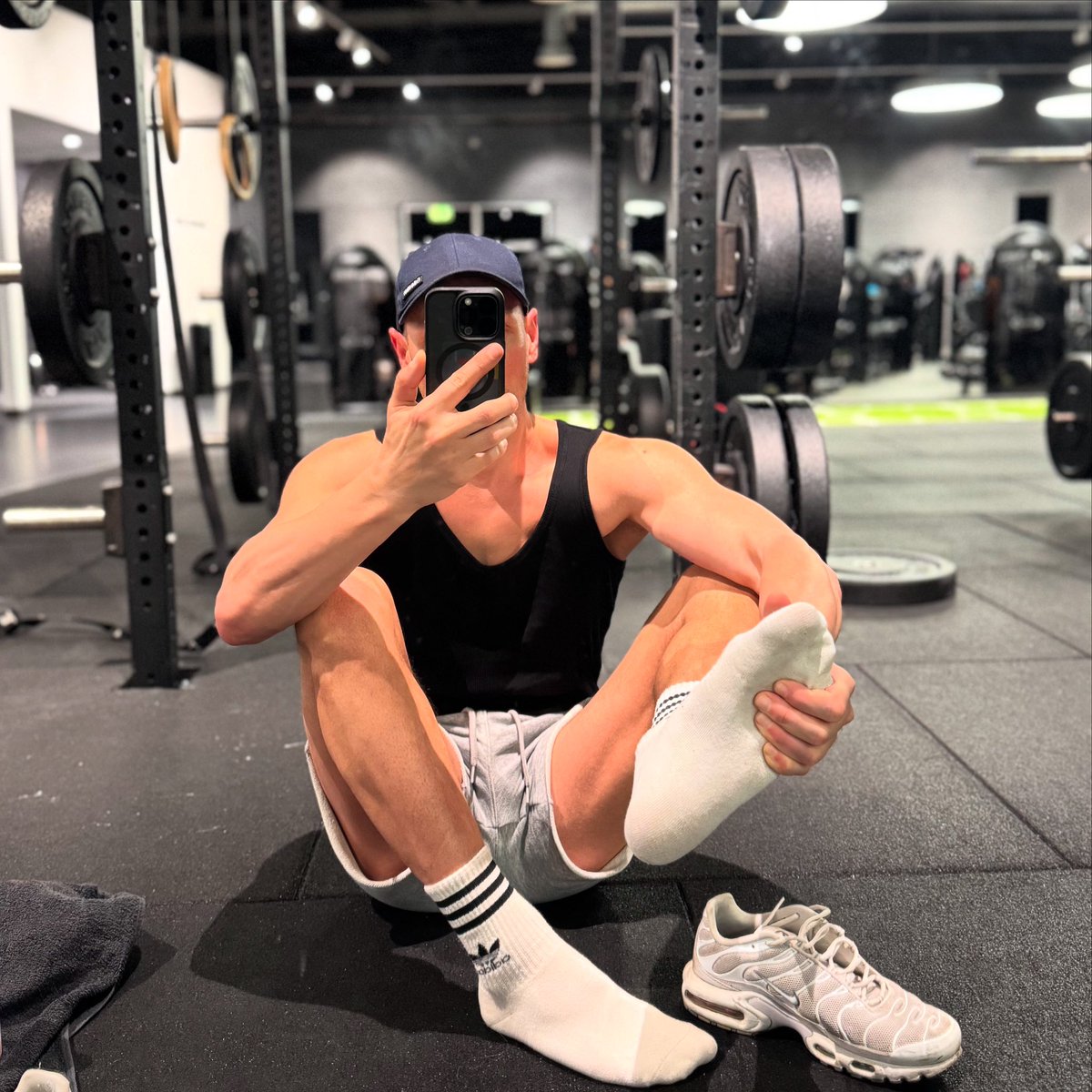 GYM Selfies ##gaysocks #gaygear #gaytns