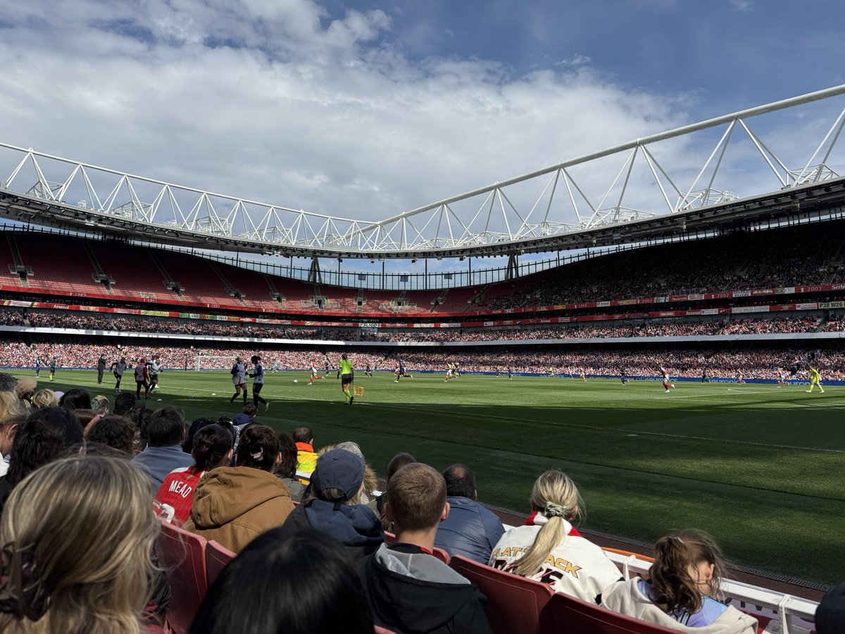 Joel Giblett (@joelgiblett) on Twitter photo Don’t normally put much personal stuff onto X but delighted to bring my kids to the Emirates for the first time today. Despite the loss… <a href="/ArsenalWFC/">Arsenal Women</a> <a href="/Arsenal/">Arsenal</a> <a href="/bmeado9/">Beth Mead MBE</a> <a href="/Katie_McCabe11/">Katie McCabe</a> Don’t normally put much personal stuff onto X but delighted to bring my kids to the Emirates for the first time today. Despite the loss… <a href="/ArsenalWFC/">Arsenal Women</a> <a href="/Arsenal/">Arsenal</a> <a href="/bmeado9/">Beth Mead MBE</a> <a href="/Katie_McCabe11/">Katie McCabe</a>