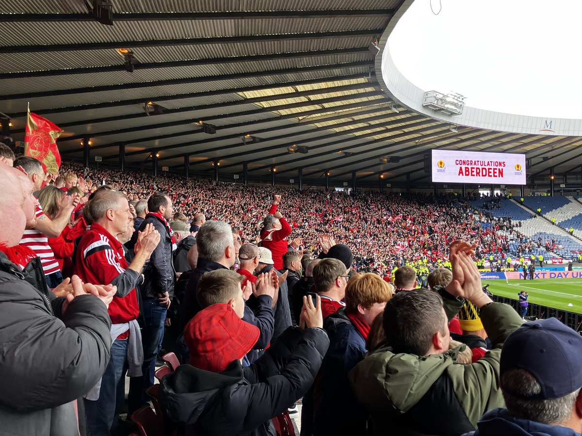 Match 100 Aberdeen 2 Heart of Midlothian 1 in SCSF @ Hampden Crowd 39386 Nerve shredding century for me Elation for Dons AET Gueye⚽️Dabbagh⚽️sealing deserved victory versus 9 man Jambos. 15000 Red Army celebrating with JT &amp; team on Hampden turf at FT.  More of same on May 24🤞