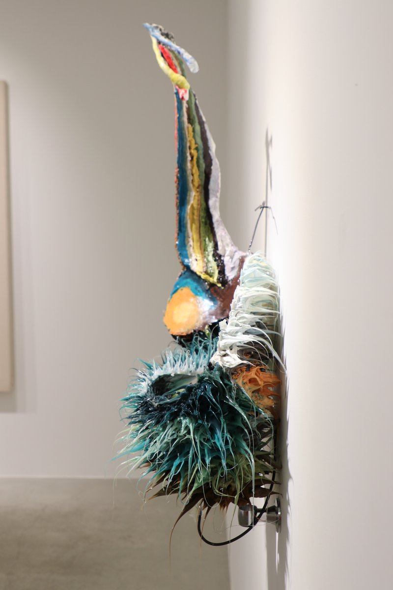 ぼく、ヴェルネの海景さ！ 
2025  
85x45x30cm 
樹脂粘土、アクリル、シリコン、針金、レジン、ミクストメディア