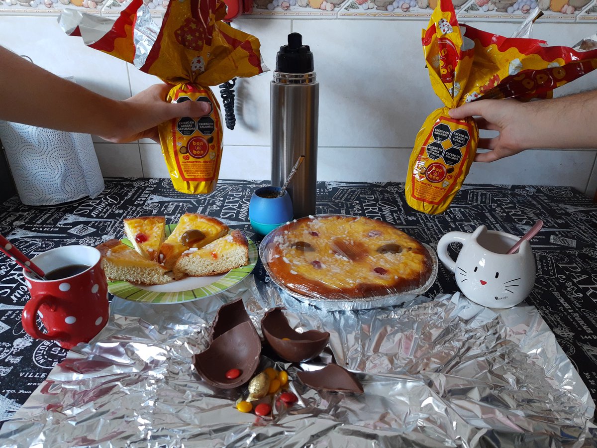 RobertiMarcelo's tweet photo. Felices Pascuás 2025.
Rico desayuno, Gracias a la Voz de comercio !!!! https://t.co/B1CxLh5swe