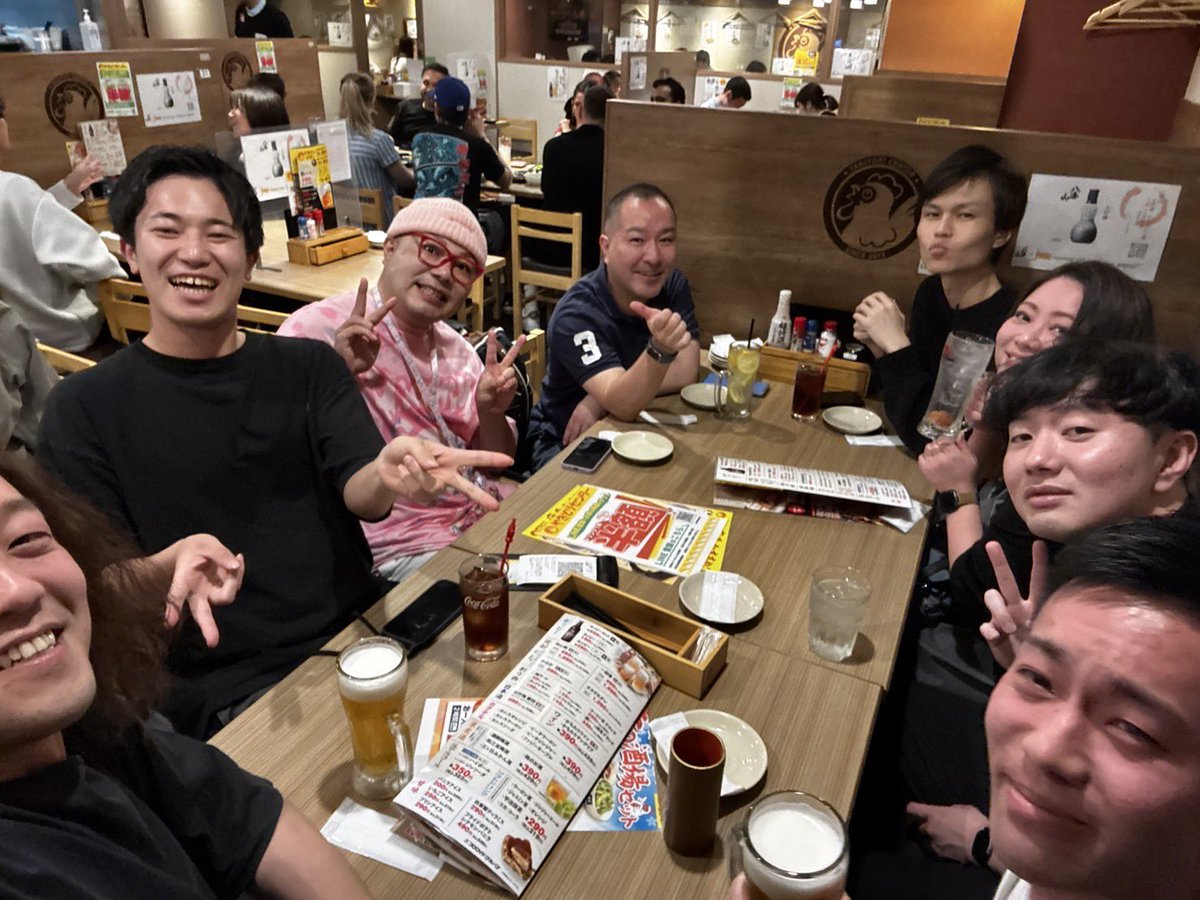 nanashiro_cf's tweet photo. 昔の教え子や同僚と同窓会してきた🩵 https://t.co/PWpVhIliXA