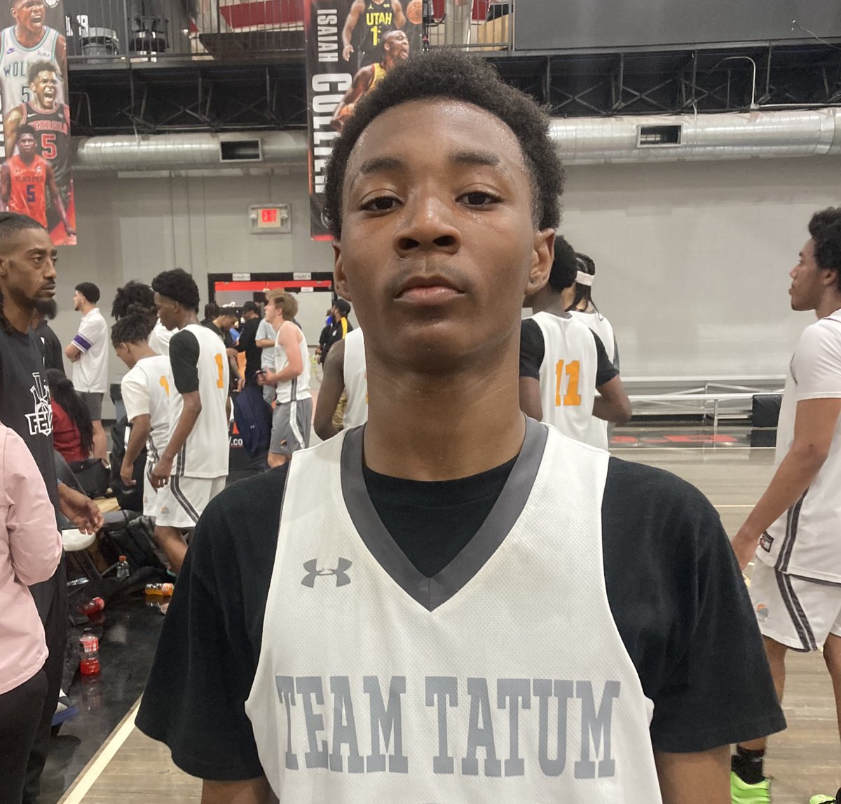 Shun Williams (@ontheradarhoops) on Twitter photo OTR Summer Jam
Last night ‘26 Jakobe Williams scored 20+ in a win for Team Tatum.
Lefty PG can do it all as a scorer and playmaker.
📌 <a href="/_Kobevalid/">Jakobe Williams</a> OTR Summer Jam
Last night ‘26 Jakobe Williams scored 20+ in a win for Team Tatum.
Lefty PG can do it all as a scorer and playmaker.
📌 <a href="/_Kobevalid/">Jakobe Williams</a>