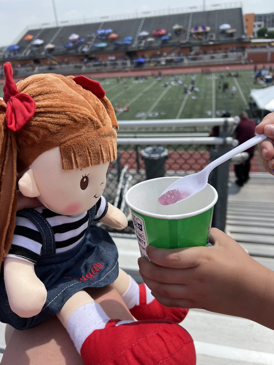 When you spend your childhood growing up in stadiums across the state, these are the moments that I hope she remembers; the sweet memories of baby dolls and cheering on Daddy’s boys. 🥹❤️ #growinguponthefield #childhoodmemories #coachskid #followthatcoach