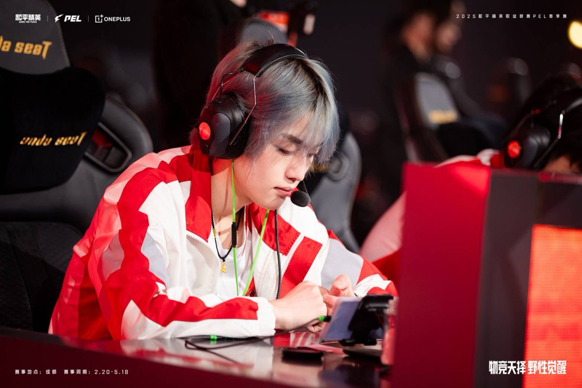 ohmyaguangz's tweet photo. -Spring Week Finals Week6 Day2-

สรุปผลงานของ AG ในวันนี้ AG อยู่ที่อันดับ 8 ค่ะ แต่เป้าหมายของเราคือ Top7 ไปกันต่ออ

จบ Day2 แบบเดือดๆ วันนี้ผลงานอาจจะไม่หวือหวาเท่าวันแรก แต่น้องๆทุกคนทำเต็มที่มากๆแล้วค่ะ ในการแข่งขันมีปัจจัยหลายอย่างที่ส่งผลถึงฟอร์มการเล่นได้ เพราะฉะนั้นพวกเรามาร่วมให้กำลังใจน้องๆกันเยอะๆนะคะทุกคน ยังเ��ลือวันพรุ่งนี้อีกวันไปกันต่อค่ะ  
成都AG 加油 ! ! #AG司马光_susuna

#AGUANG #成都AG #AG司马光
#刘云雨 #LIUYUNYU #หลิวอวิ๋นอวี่