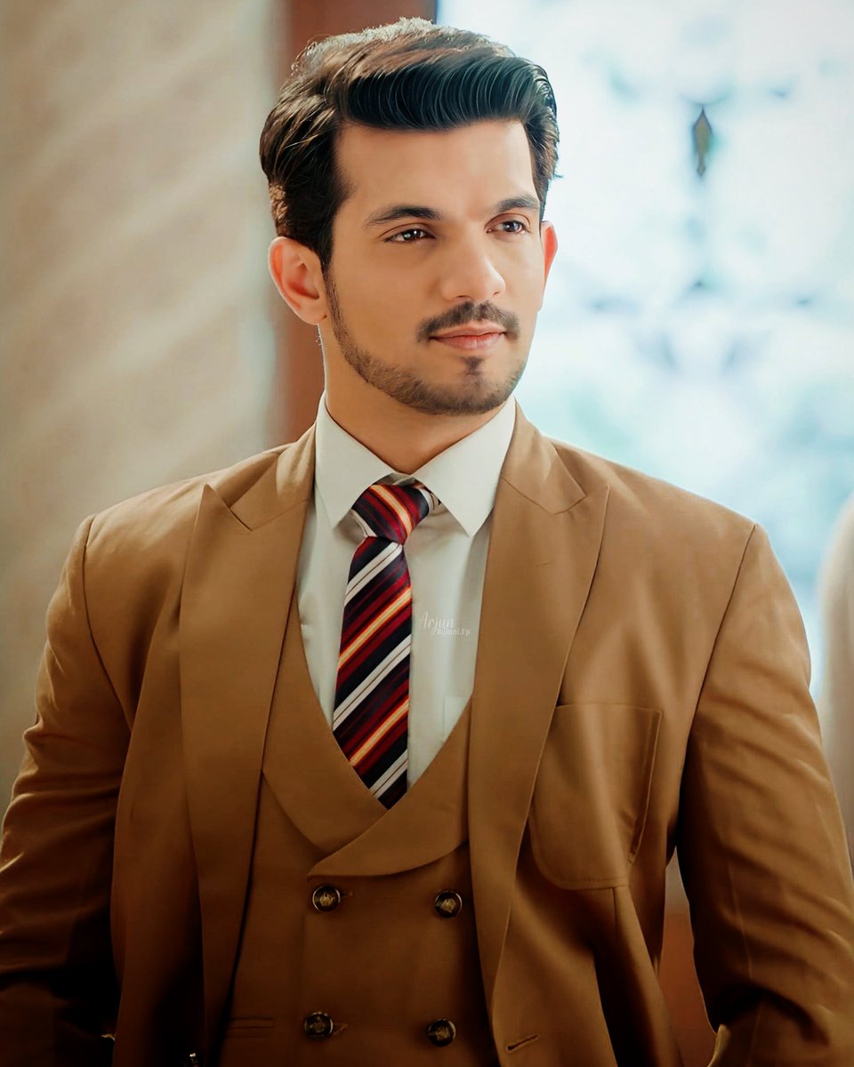 ArjunBijlaniFp's tweet photo. @Thearjunbijlani #DeepRaiChand #IshqMeinMarjawan #ArjunBijlani https://t.co/L2lgdCqfAd