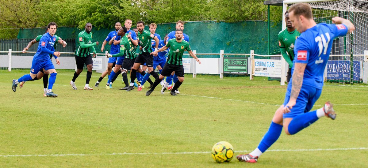 Cray Valley PM 3 Whitehawk 0

Pics from yesterday's defeat against the Millers

flickr.com/photos/agschof…

#COYH