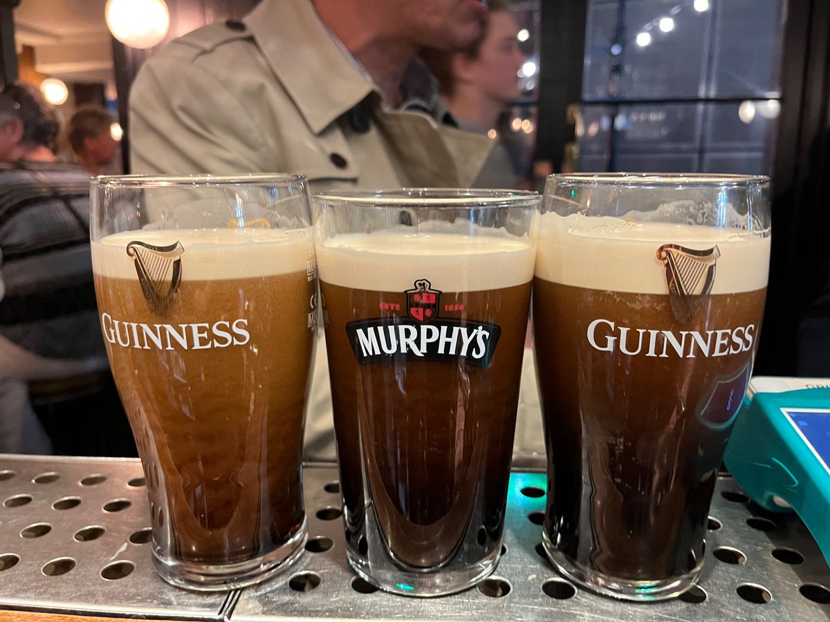 A stout or three ?!

Happy Saturday from the Wheatsheaf to you all….

Personally I wouldn’t mind a Guinness or a Murphy’s 😌🍺

#londonpubs #guinness #murphys