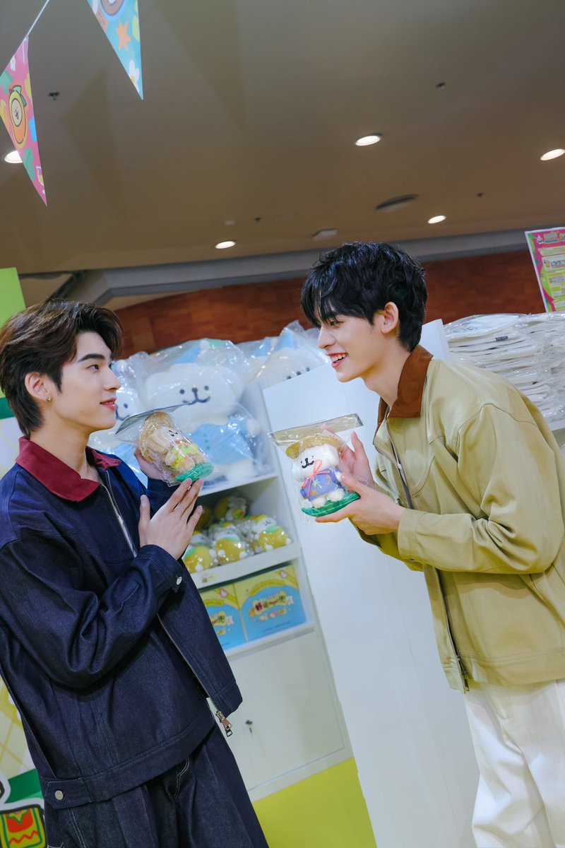 centralwOrld's tweet photo. สายตาเค้าอ่ะ เอ็นดูบ้อกแบ้กมากมาย
#MalteseWorldxTeeTeePor
#MalteseWorldTourTH
#MalteseWorld #twnpich #PorSuppakarn
#centralwOrld https://t.co/PQpm5OH3B9