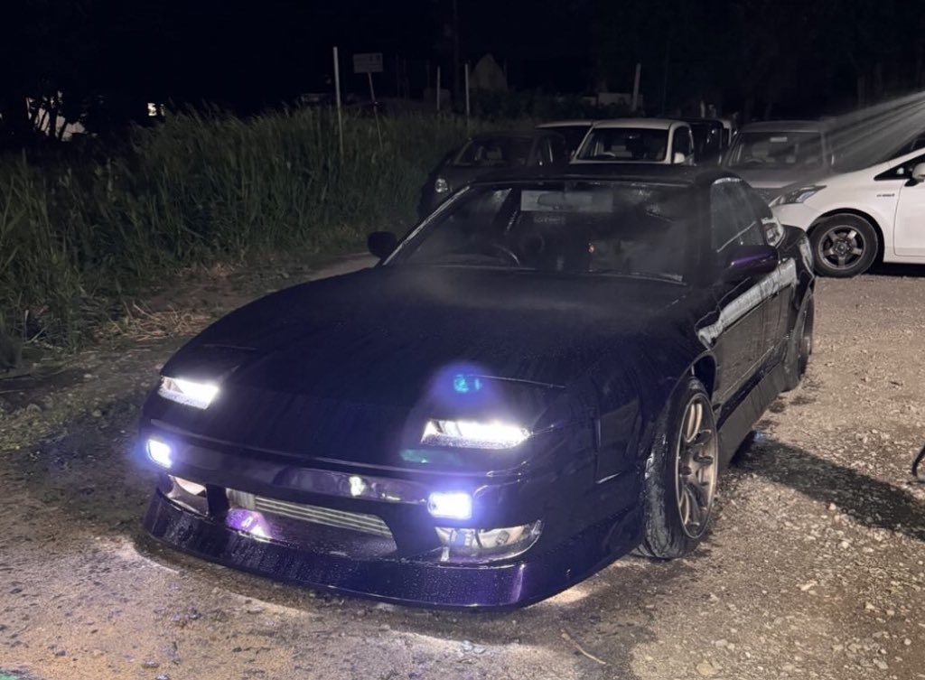 rchandana_vv's tweet photo. ✨️代理✨
拡散希望！

180sx！
オリジンのドリフトライン3点！
多少割れあり！

4万！

値下げ交渉承ります🫡
先輩後輩割り、友達割り、知らないけど割引しろや割、何でも受け付けます🫡
まーとりあえず買ってくれ🤲

気軽に連絡ください！
あとみんなrtして！！ https://t.co/EFnch9DGZO