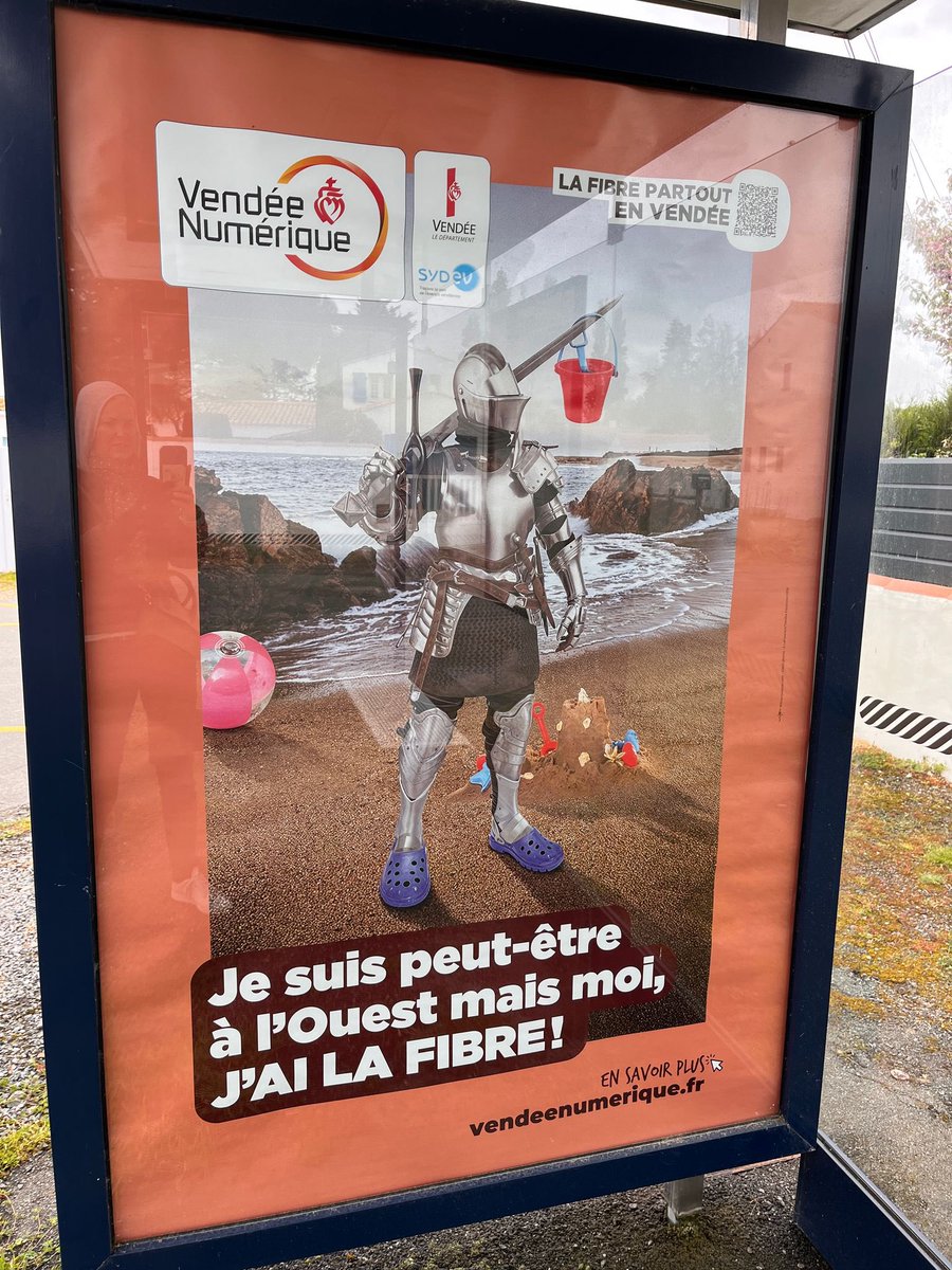 Benjam1G's tweet photo. Pas la fibre créa en tout cas… https://t.co/LU9Ud030wB