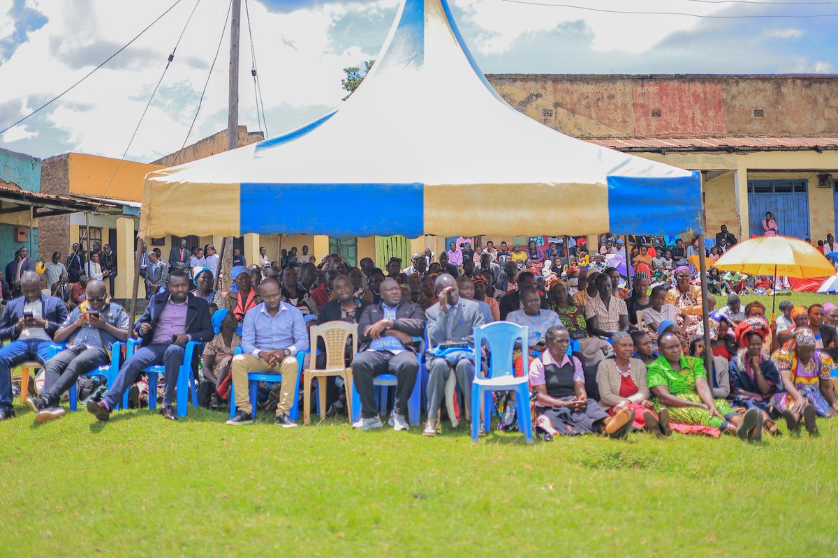We were blessed with the opportunity to fellowship at Mochenwa Central ...