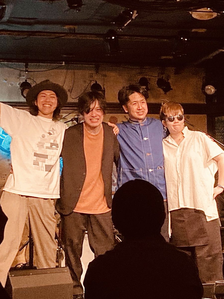Groovedge4's tweet image. 4/18 in晴れたら空に豆まいて。たくさんのご来場本当にありがとうございました💥
秦の復帰、新倉瞳さんのサプライズ飛び入りなど心動かされる瞬間が多々!忘れられない1日になりました。
次回ライブは7/18都内にて!ご予定ください。詳細後日、乞うご期待🙌