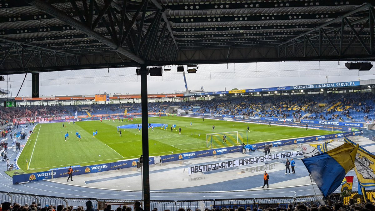 Anwesenheitsnachweis

#ebsfck #immerblaugelb