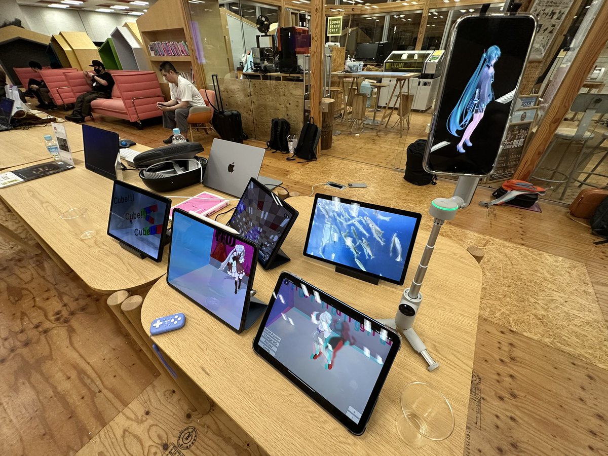 DMiyamo3's tweet image. メタ飲み 裸眼立体体験エリア ！！#LodgeXRTalk