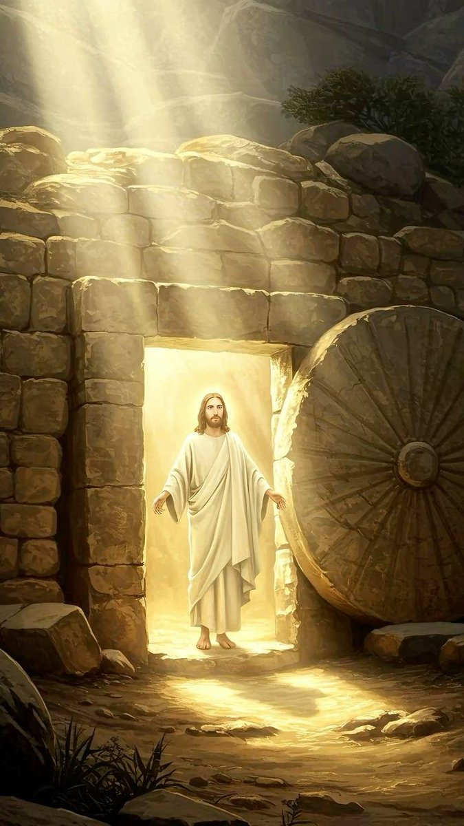 CatholicQuote12's tweet photo. There are only a few hours left until the glorious resurrection of our Lord Jesus Christ. https://t.co/kTP6ziu5tw
