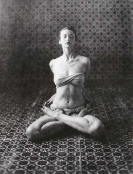 Daniel des Errances (@deserrances) on Twitter photo Dorian Leigh by Irving Penn, 1946
<a href="/JoelleLosfeld/">losfeld joelle</a> <a href="/AmelieLabrande/">AmΓ©lie Labrande</a> <a href="/c_vollaire/">Catherine Vollaire</a> <a href="/TweetMaman/">Tweet Maman</a> <a href="/AuxComtesse/">la comtesse aux pieds nus</a> <a href="/JulieJulieL/">Julie L.</a> Dorian Leigh by Irving Penn, 1946
<a href="/JoelleLosfeld/">losfeld joelle</a> <a href="/AmelieLabrande/">AmΓ©lie Labrande</a> <a href="/c_vollaire/">Catherine Vollaire</a> <a href="/TweetMaman/">Tweet Maman</a> <a href="/AuxComtesse/">la comtesse aux pieds nus</a> <a href="/JulieJulieL/">Julie L.</a>