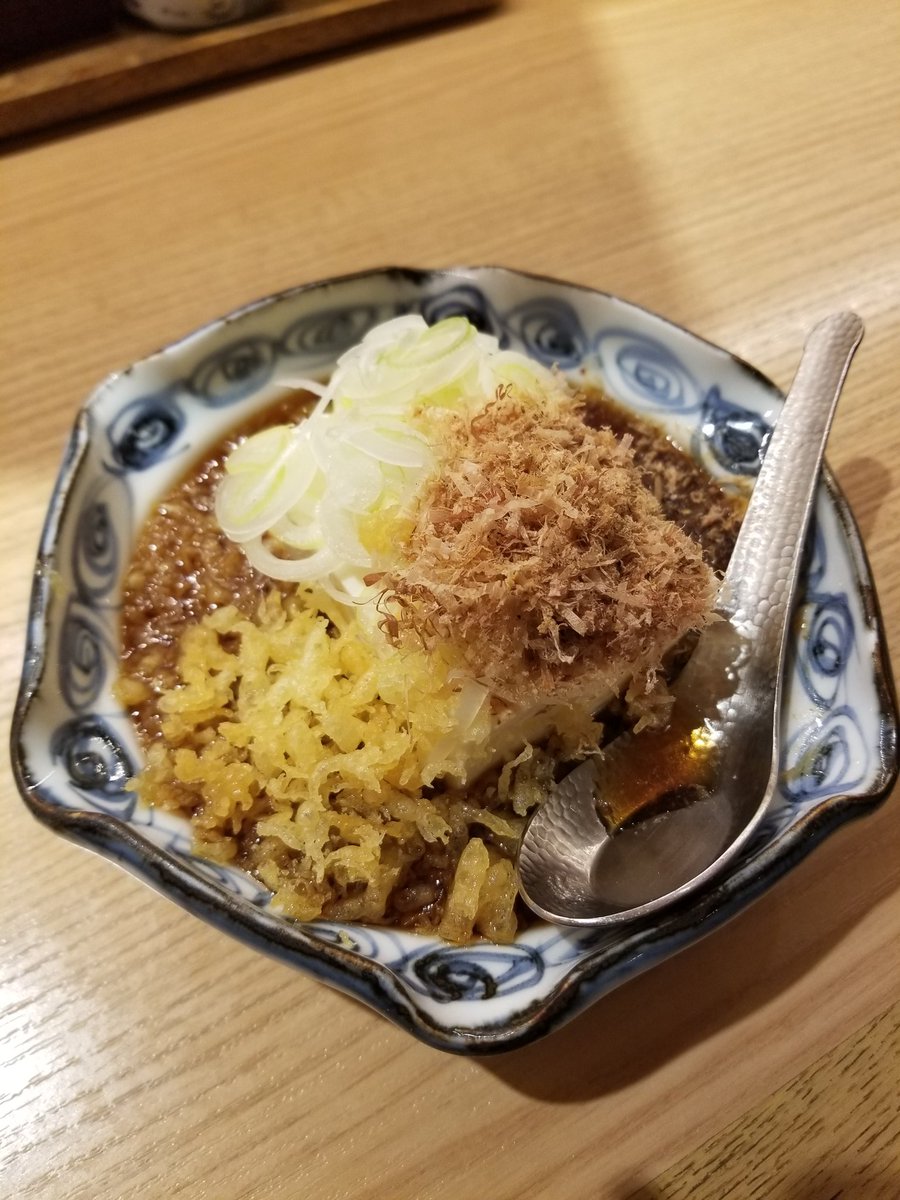 最高のおつまみ。

お蕎麦屋さんの｢たぬき冷奴｣