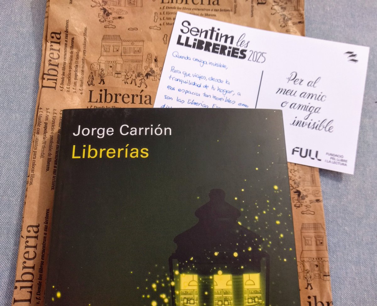 andoci's tweet photo. 😍 Encantadísima con el libro de mi amiga invisible en @RailowskyMonca  #sentimlesllibreries https://t.co/DnZcL6Aj8M