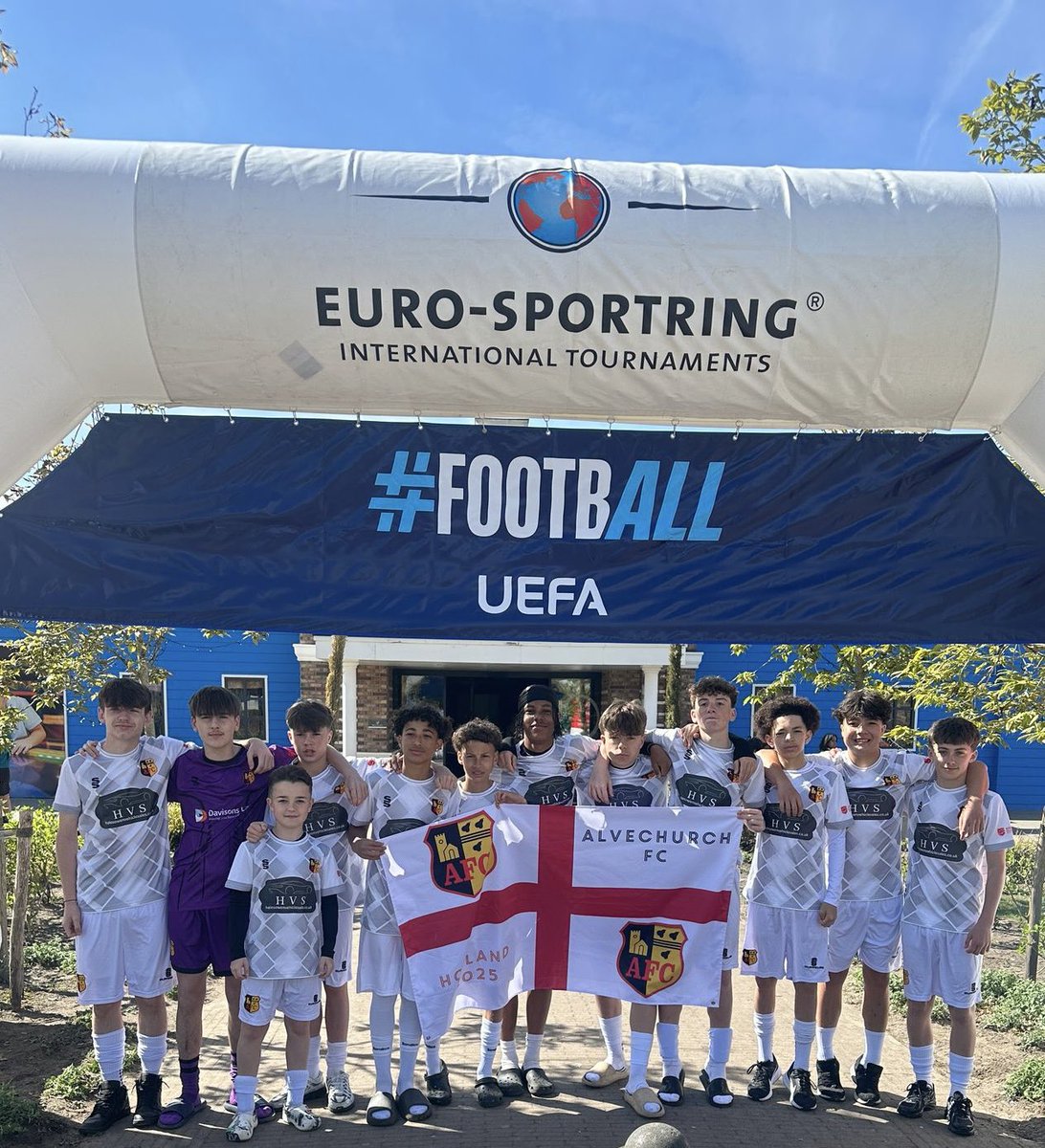 bluedeak's tweet photo. Alvechurch boys on Tour #TheHollandCup 🇳🇱 💛 ⛪️ @alvechurch_yj @Alvechurch1st https://t.co/19OKvvxQaL