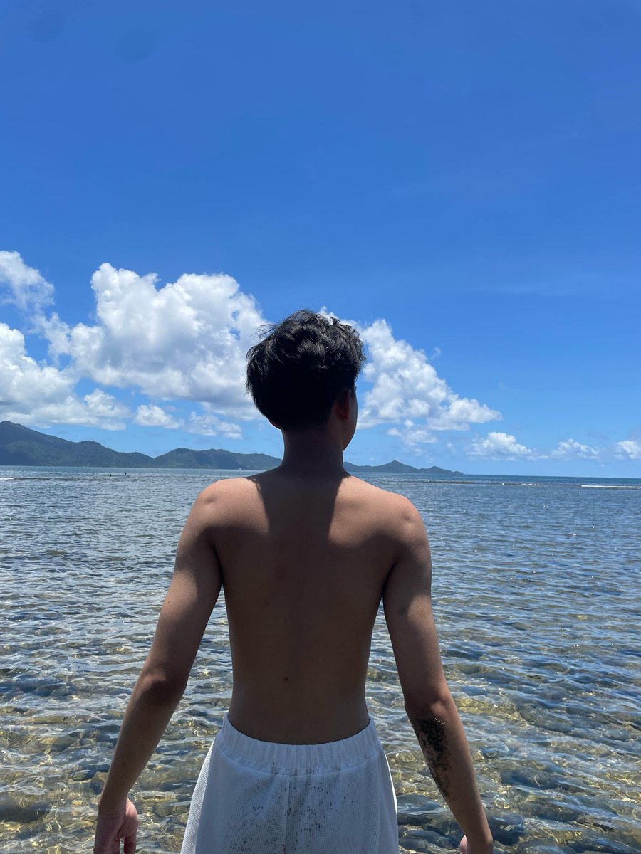 MarkAundrey's tweet photo. Dagat dagat dagat
tubig ay kay alat
buhangin ay nagkalat
ang kati tuloy ng aking bura- https://t.co/oKBtnrGqKS