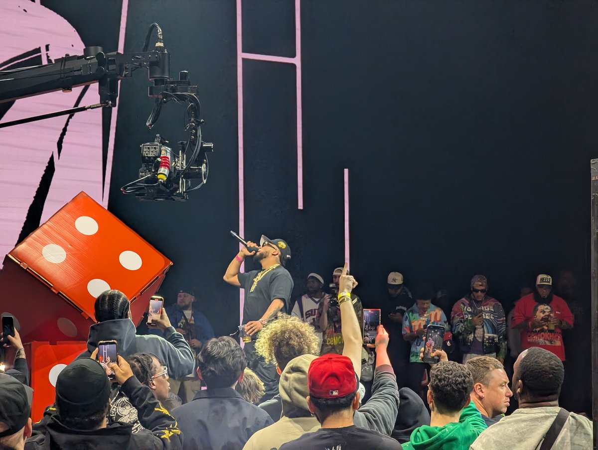 PhilDL616's tweet image. .@Stovegodcooks 🔥#fourthrope #heelshaveeyes