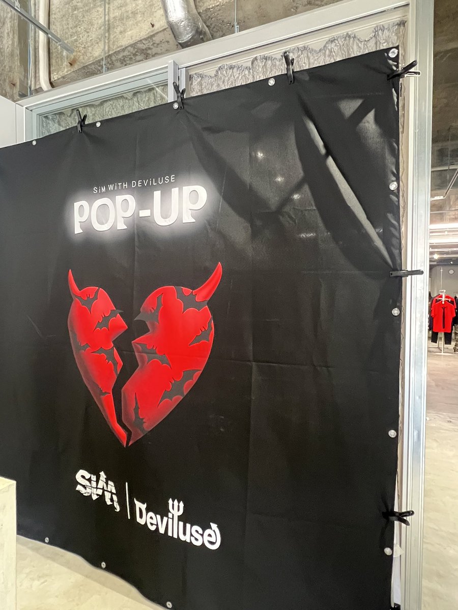 Shiba_Nb's tweet photo. 今日は京都【SiMxDeviluse POP-UP】
SiMxDeviluse COLLABORATiON 
POP-UP STORE

初日行ってきました
欲しいのも買えて嬉しい☺️

 #SiMxDeviluse https://t.co/c5HIH5oac3