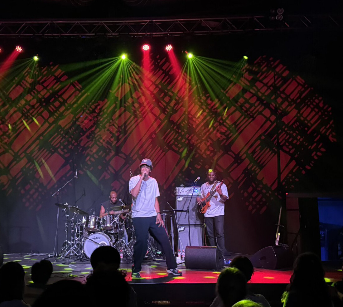 Mello Music Group tweet media