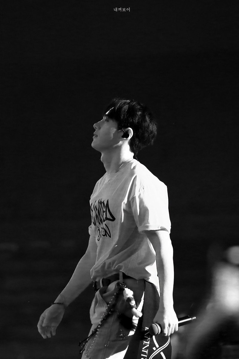 limerence_kms's tweet photo. 250413 LIMITED EDITION ENCORE D2

배경화면 바꿔야징 옆얼굴이 너무 남자야

#엘 #명수 #인피니트
#MYUNGSOO #INFINITE https://t.co/jRKTVimsgV