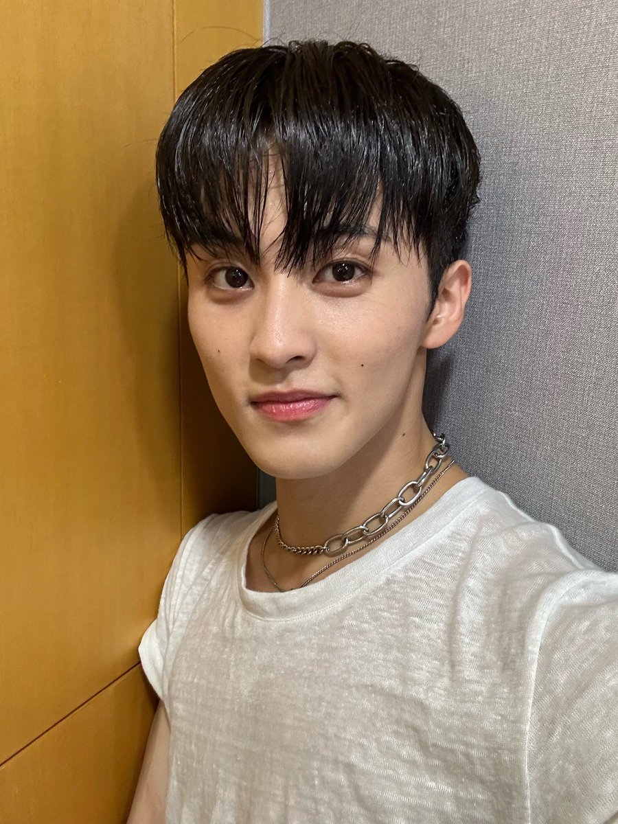 luxurywinner's tweet photo. Bayiku dulu                              Bayiku sekarang https://t.co/bGeXZSH22t