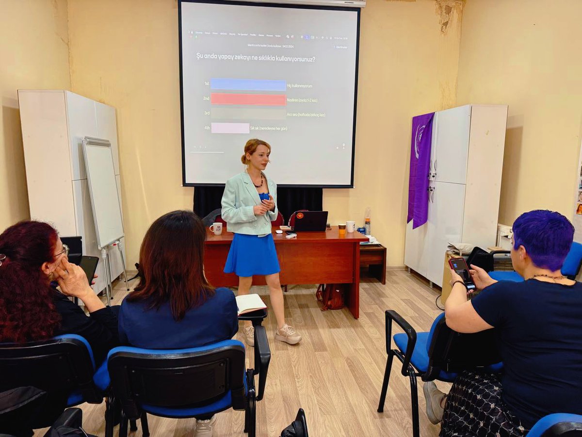 🤖 🎨👩‍⚕️ <a href="/dokuz8akademi/">dokuz8akademi</a> olarak “Dijital Dönüşüm Süreci, Yapay Zeka ve Sendikal Hareket Eğitim Programı” ile İzmir Sağlık Emekçileri Sendikası’ndayız.