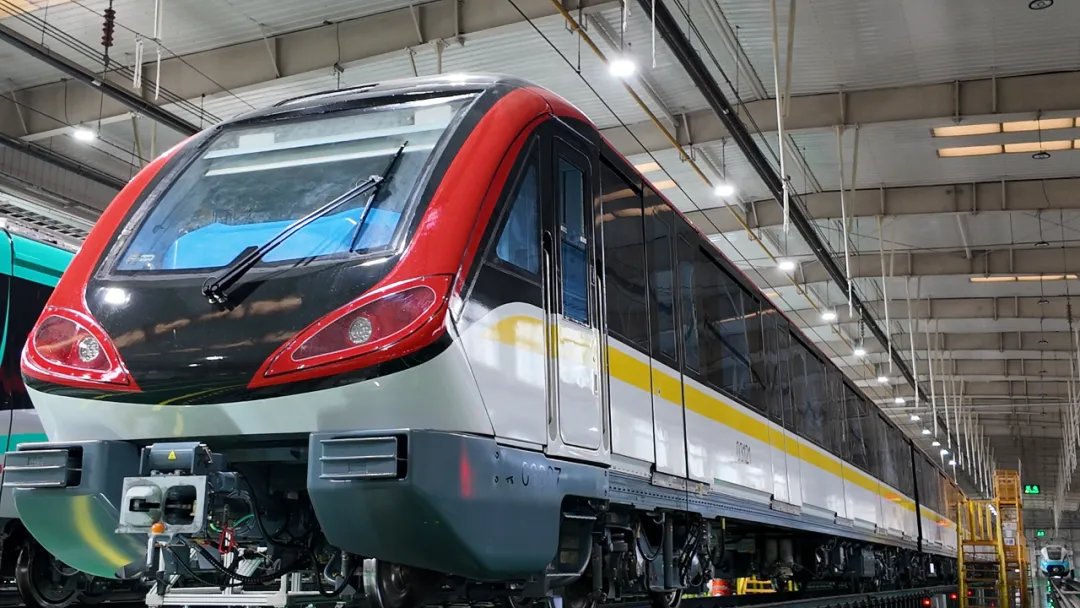 JRUrbaneNetwork's tweet photo. CRRC Puzhen has successfully refurbished the 1st  old Shanghai Metro Line 3 03A01 series trains. The trains were built in as a CSR-Alstom JV in 2001-2004 and now have completely rebuilt interiors, LCD screens and fitted with VOCs in anticipation for resignalling of L3 to CBTC.... https://t.co/qxQLopNkuE