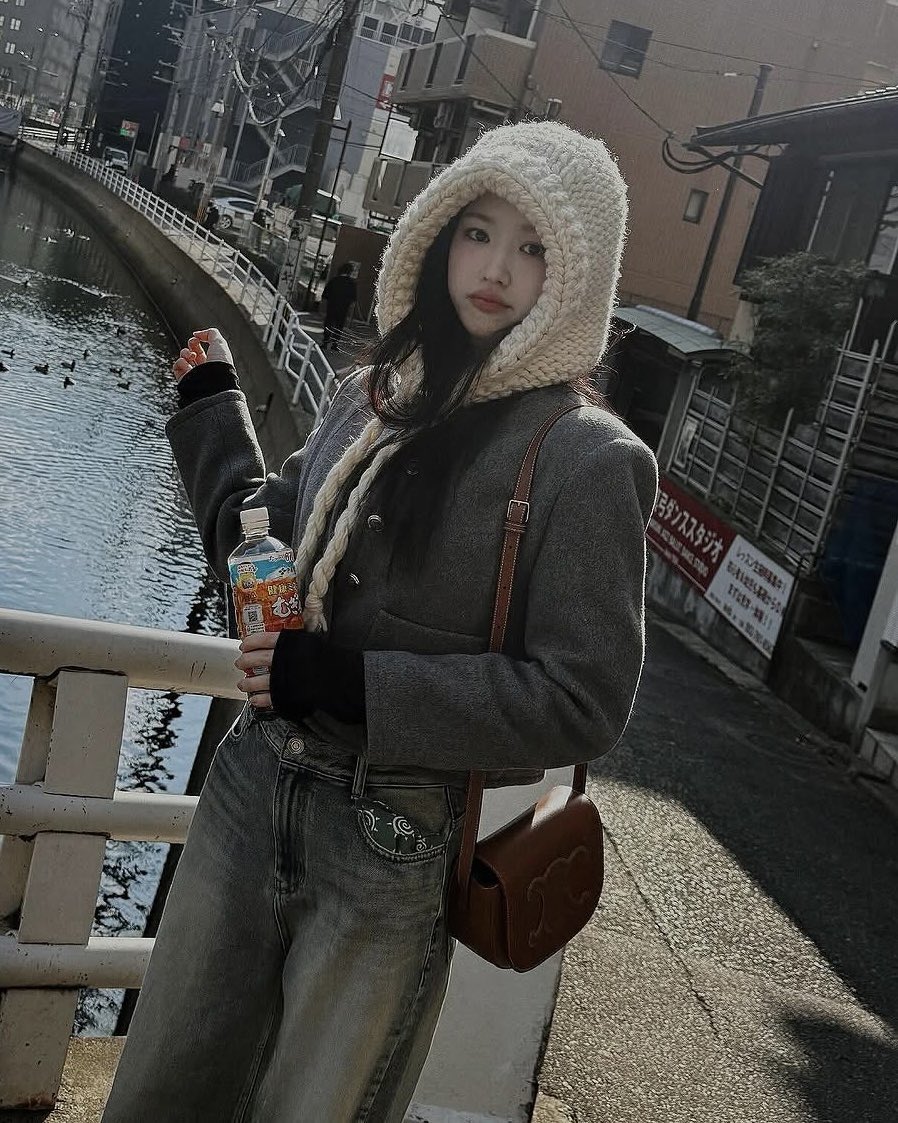 odhfashion's tweet photo. 배우 조혜주 사복 패션 어떤데 https://t.co/0PWJWKmQoE