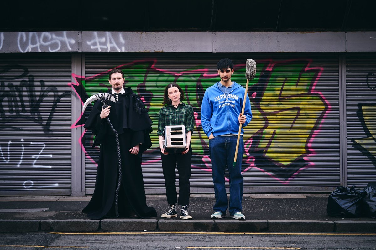 deathwhatever84's tweet image. The Grim Reaper, his new reluctant apprentice &amp;amp; the barman dragged into it all! Our first official promo for “Death, Whatever!” by @sonjab_photo 🙎🏻‍♀️💀🏴󠁧󠁢󠁳󠁣󠁴󠁿

We’ve got 10 days to raise funds at greenlit.com/project/death-… to complete post production!