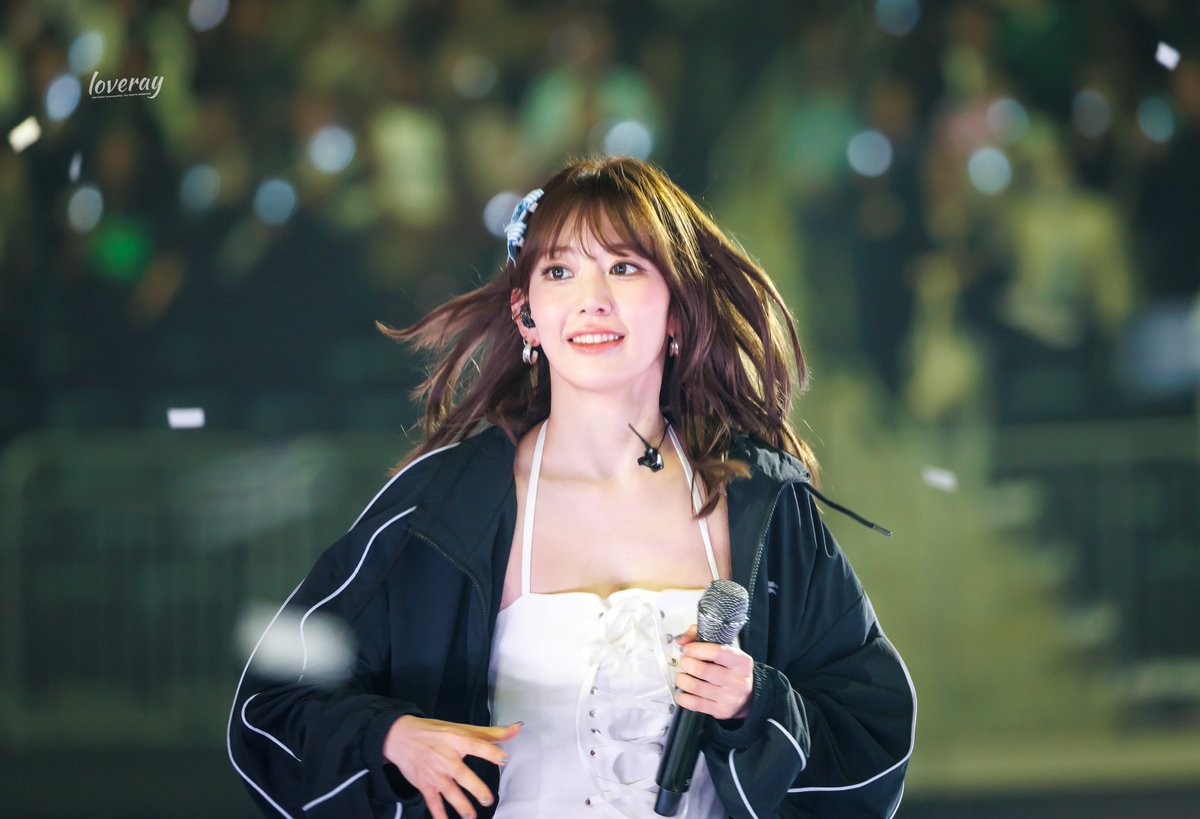 loveray0512's tweet photo. 250419 HQ #사쿠라 #SAKURA #宮脇咲良
#르세라핌 #LE_SSERAFIM #ックラ https://t.co/PW9KDen1rs