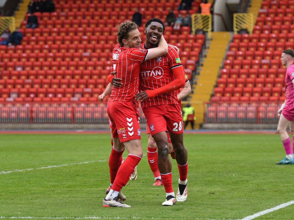 🚨 It’s a SELLOUT!

Our game against Oldham on Monday has now officially sold out!

Incredible support, bring on Monday 💪

#YCFC🔴🔵