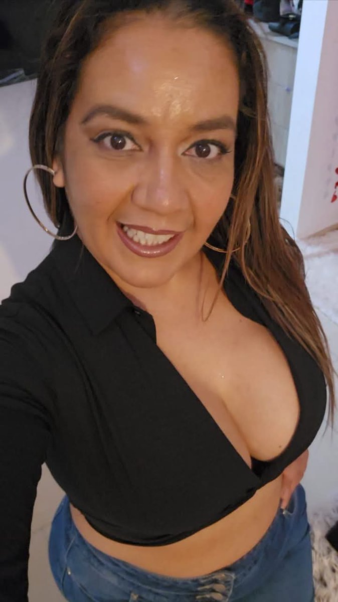 rafadaesa's tweet photo. @AngelTo42320442 @ivanhdz1713245 @diosasperversas UUUUFF que si no carnal https://t.co/xf3mYzqm9j