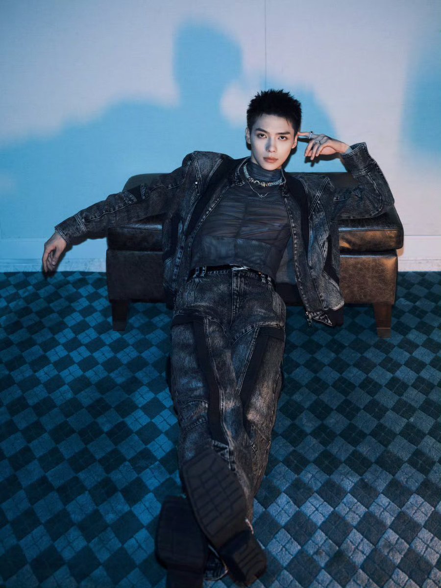 20250419  | 罗一舟工作室  Weibo Update!

ช่วงเวลาเพลงบลูส์​ 🌊 out-of-stock 📷

🔗 weibo.com/2953908224/515…

#หลัวอีโจว 
#LuoYizhou
#罗一舟