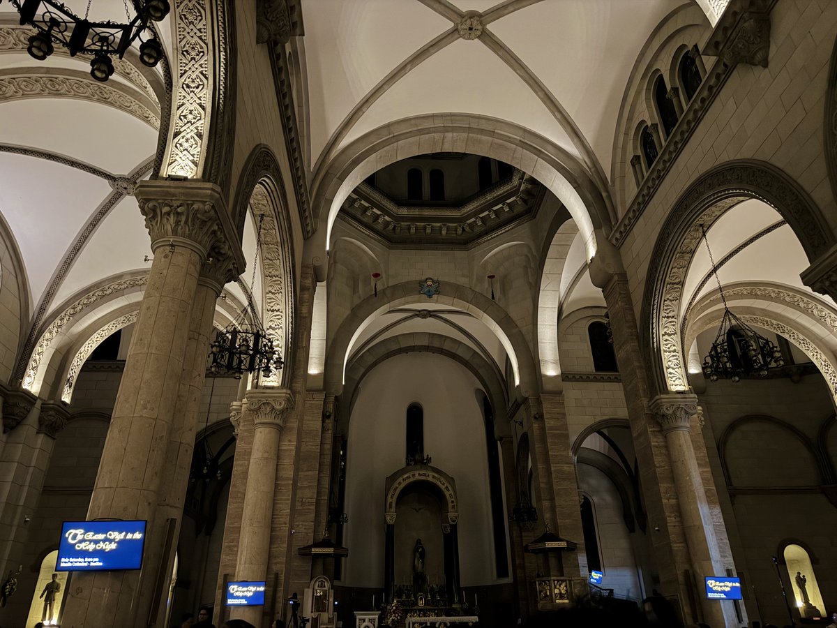 jetsetterbanker's tweet photo. The Easter Vigil in the Holy Night 🕯️

📍The @CathedralManila https://t.co/VFnxoddd9s