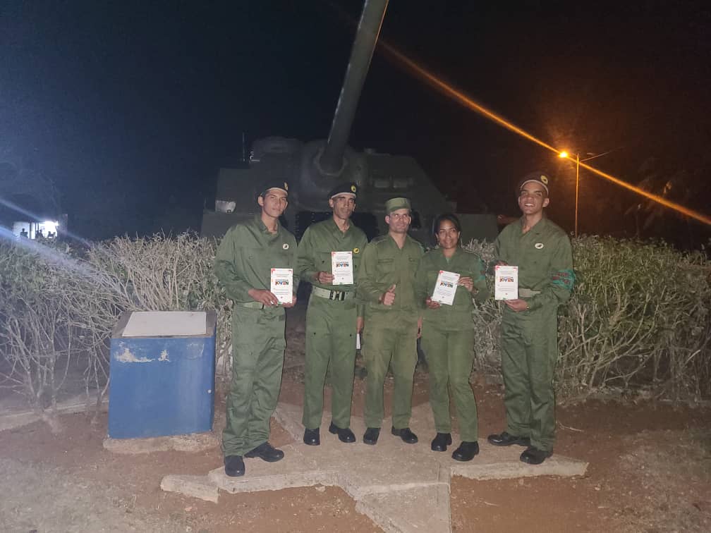 #64AñosDeGirón y nos mantenemos firmes y seguros de la victoria
#CubaViveEnSuHistoria 
#SiempreJoven 
#MambisesDeAcero