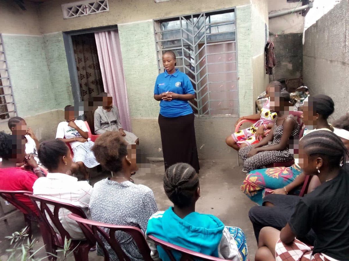 MBilenge's tweet photo. #Programme_Dssr! 

📢 Saviez-vous que l’absence d’hygiène menstruelle adéquate peut mener à des problèmes de santé à long terme,comme des infections vaginales ? Il est temps d'en parler et de garantir l'accès à des soins de santé appropriés! #HygièneMenstruelle #SantéReproductive https://t.co/gSLBeY3AVM