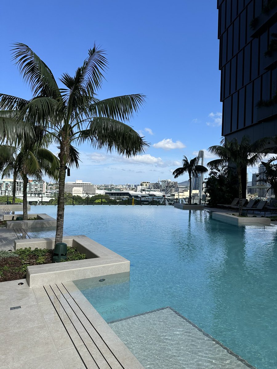 sweeneymatt1's tweet photo. Easter weekend in Brisbane! Happy Easter https://t.co/V3ByKmSyzf