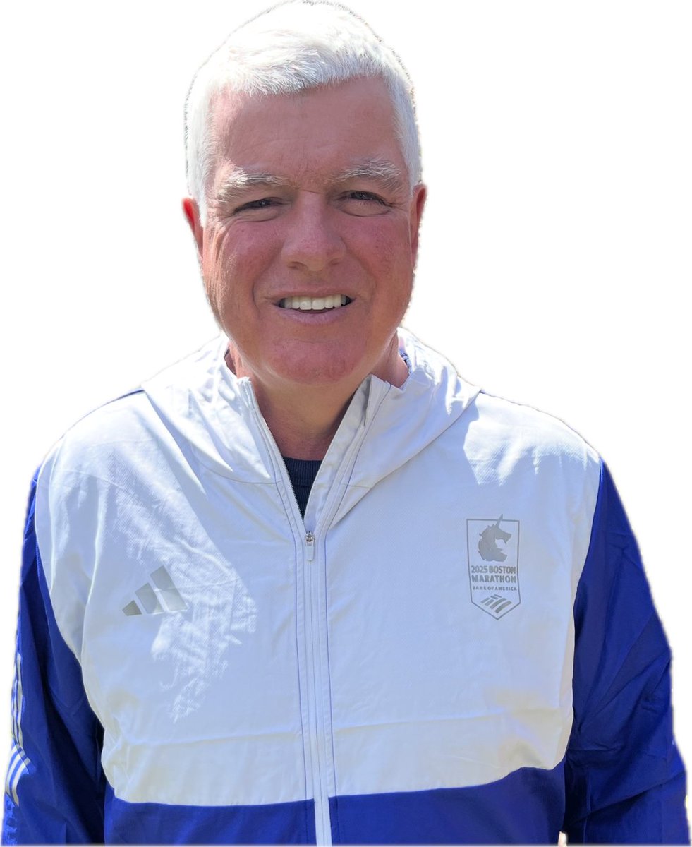 HopMarComm's tweet image. Pat O'Brien, retired Hopkinton Police Officer, former Hopkinton High Basketball Coach, referee and current committee member of The Friends of Hopkinton, was selected to be the starter of Wave 4 Marathon runners. Come cheer Pat and the runners on.