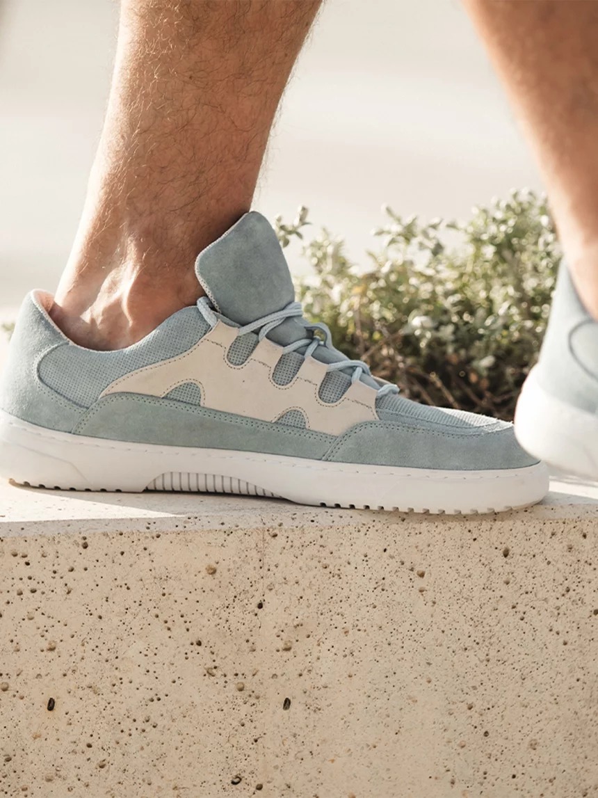 FcukFibro's tweet image. Why squeeze your feet? Be Lenka’s barefoot shoes at belenka.com give you space to move, groove, and slay any look. 

shorturl.at/ULYie

#BarefootShoes #BetterCirculation #HealthyFeet #WellnessWalks #FootFreedom #FcukFibromyalgia #RelievePain #StepLively