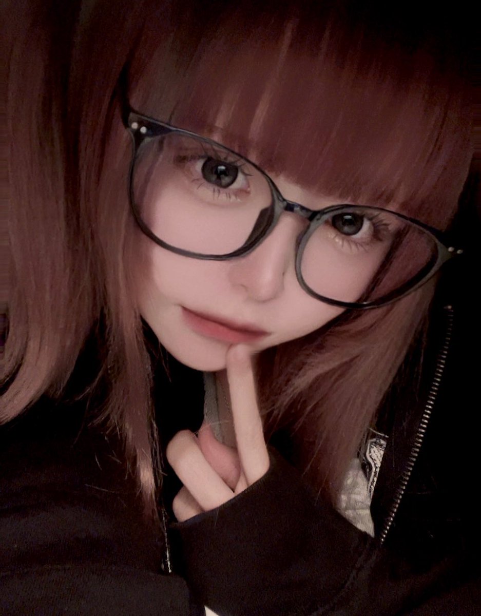 ᵃⁿᵒⁿᵉ (@aqzuv_) on Twitter photo 