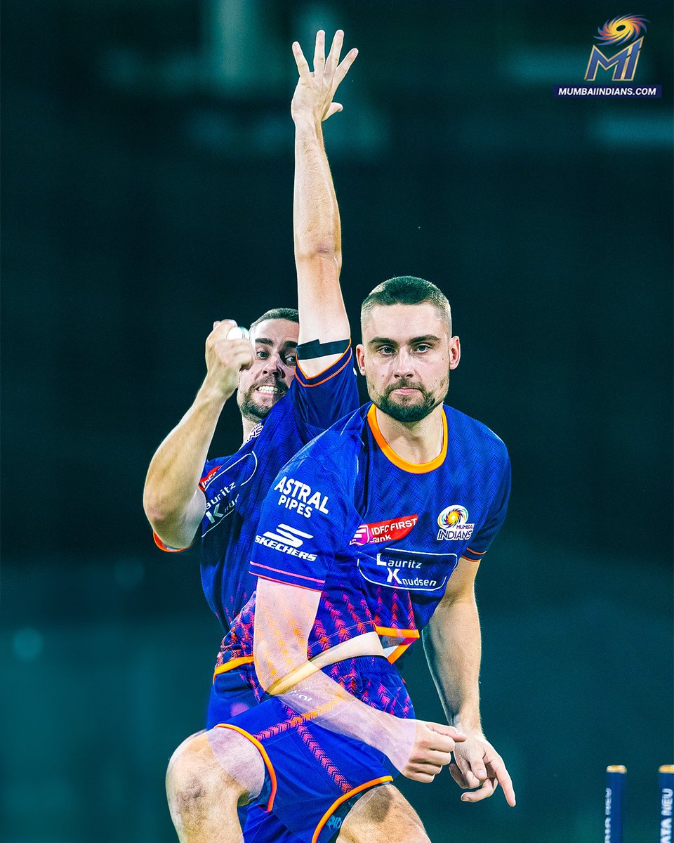 Tumhe bhi ✌️ Will Jacks dikh rahe hai? 👀 

Of course, cause he is 𝔻𝕆𝕌𝔹𝕃𝔼 𝕋ℝ𝕆𝕌𝔹𝕃𝔼 😉🔥

#MumbaiIndians #PlayLikeMumbai