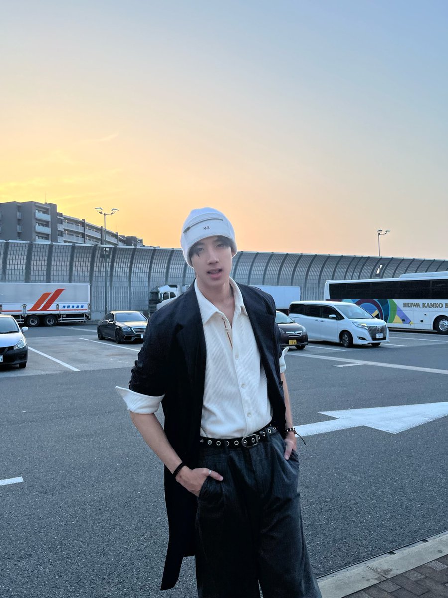 alan_pasawee's tweet photo. อยากถือหุ้น Sonray #ALANpasawee https://t.co/CohNLL9YBh